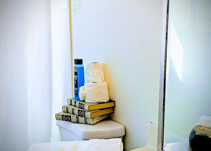 Luxury In Phoenix For 16 Guests & Pool * Peoria