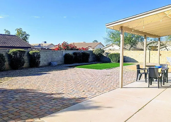 Luxury In Phoenix For 16 Guests & Pool * Peoria
